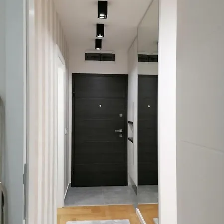 Apartman 'strahinja' Appartement *